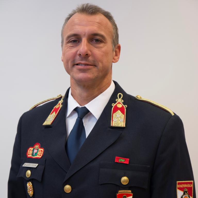 Dr. Kanyó ferenc