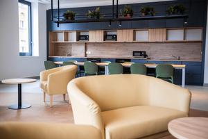 20_ludovika_15_az_egyetem_napja_unnepelyes_bejaras_es_szoboravatas_2026-2