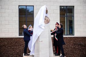 27_ludovika_15_az_egyetem_napja_unnepelyes_bejaras_es_szoboravatas_2026-2